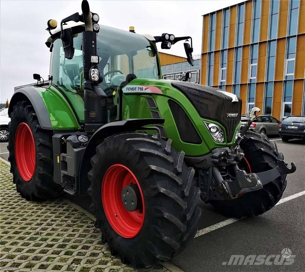 Fendt 718 Vario Traktorid