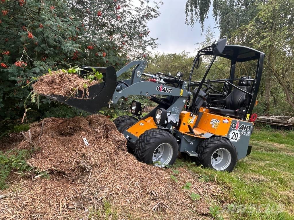 GiANT G 1200 Väikelaadurid