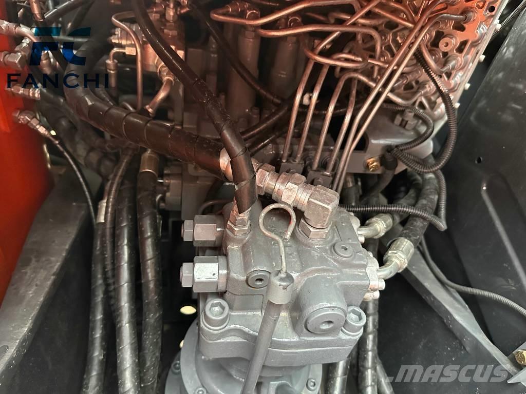 Hitachi ZX 120 Roomikekskavaatorid