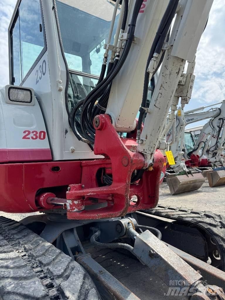 Takeuchi TB 230 Miniekskavaatorid < 7 t