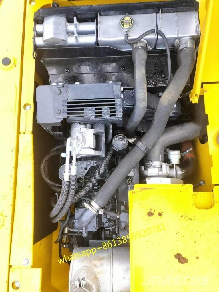 Komatsu PC 130-7 Roomikekskavaatorid