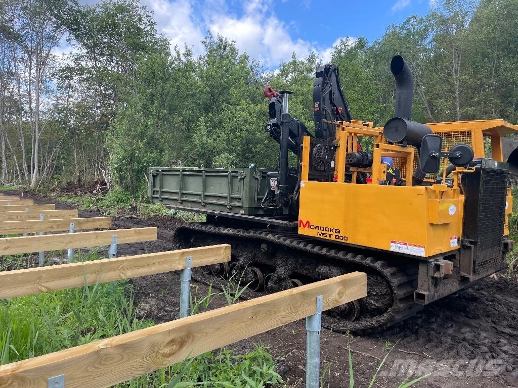 Morooka MST 800 Roomikkallurid