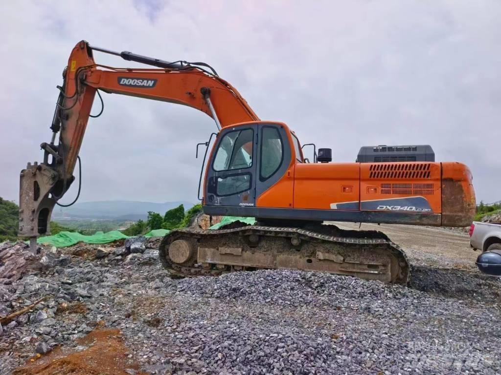 Doosan DX 340 Roomikekskavaatorid