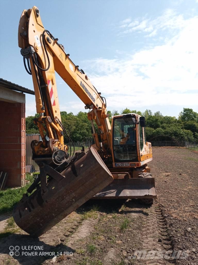 Liebherr A 900 C Ratasekskavaatorid