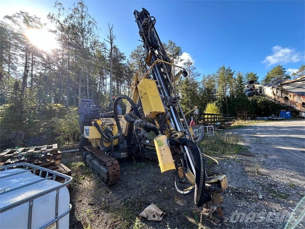 Atlas Copco Roc D3 Vertikaalsed puurmasinad
