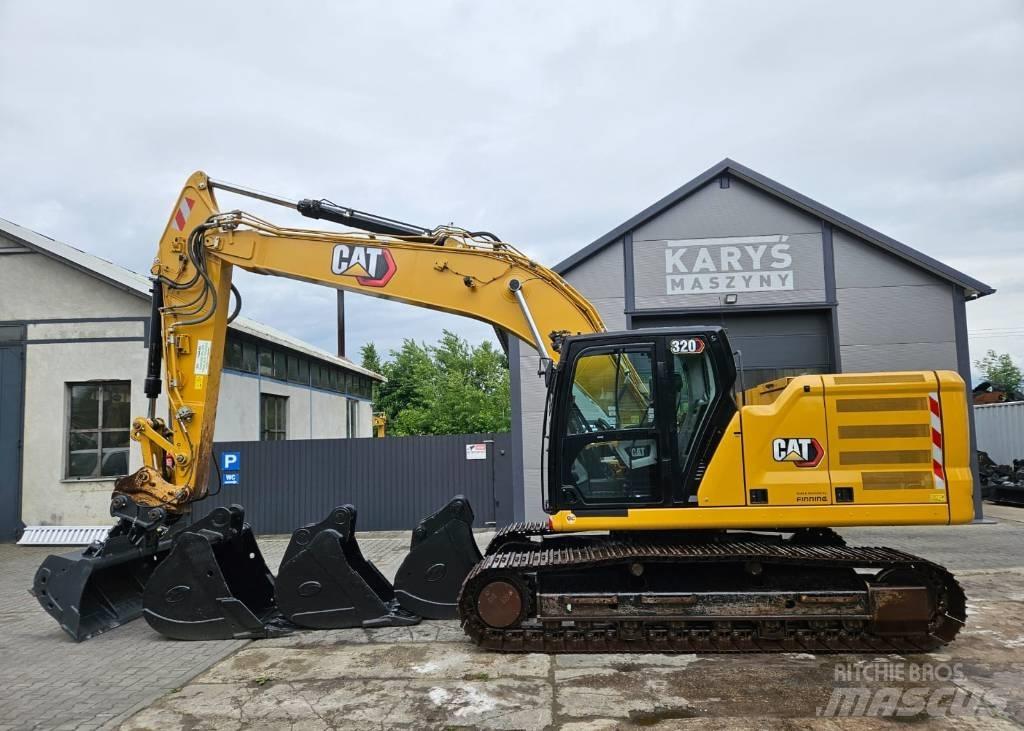 CAT 320 Roomikekskavaatorid