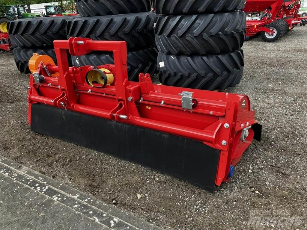 Dücker UM-27 Karjamaade niidukid / pealselõikurid