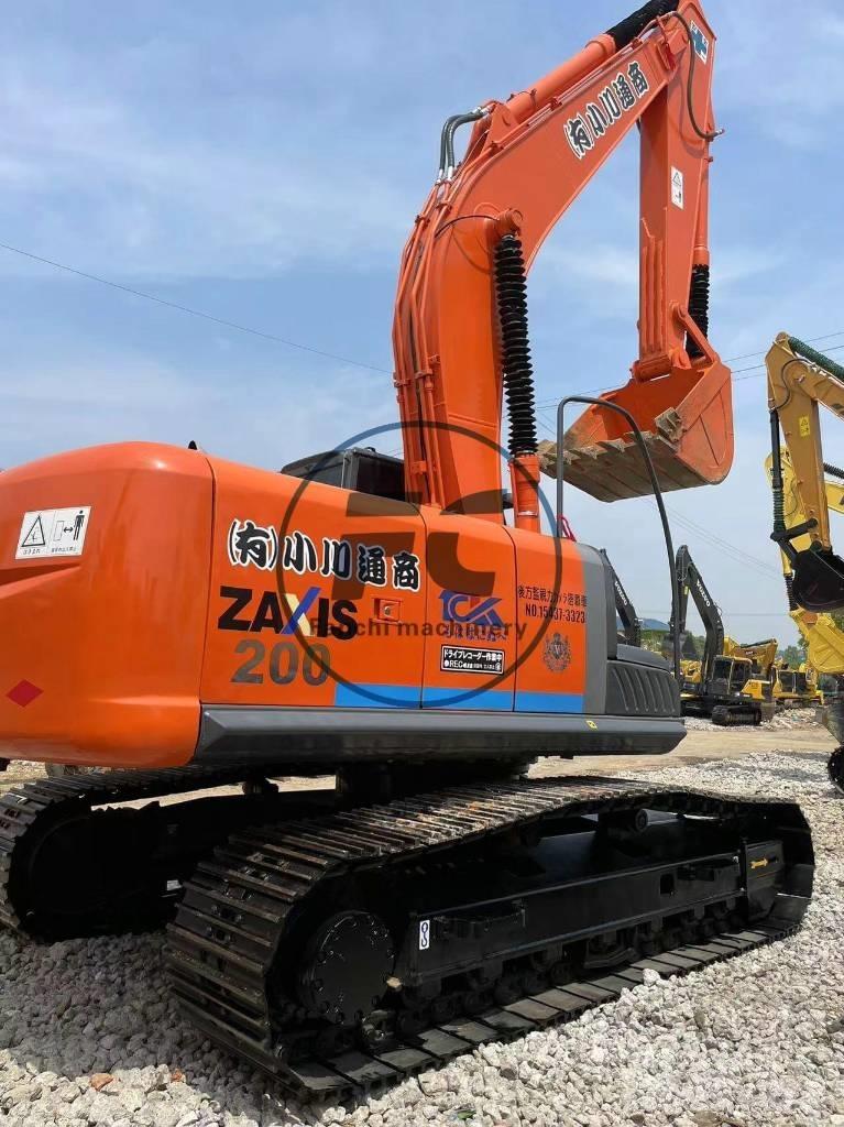 Hitachi ZX 200-3 Roomikekskavaatorid