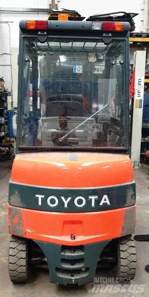 Toyota 7 FBMF 25 Elektritõstukid