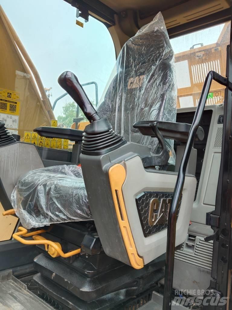CAT 330 GC Roomikekskavaatorid
