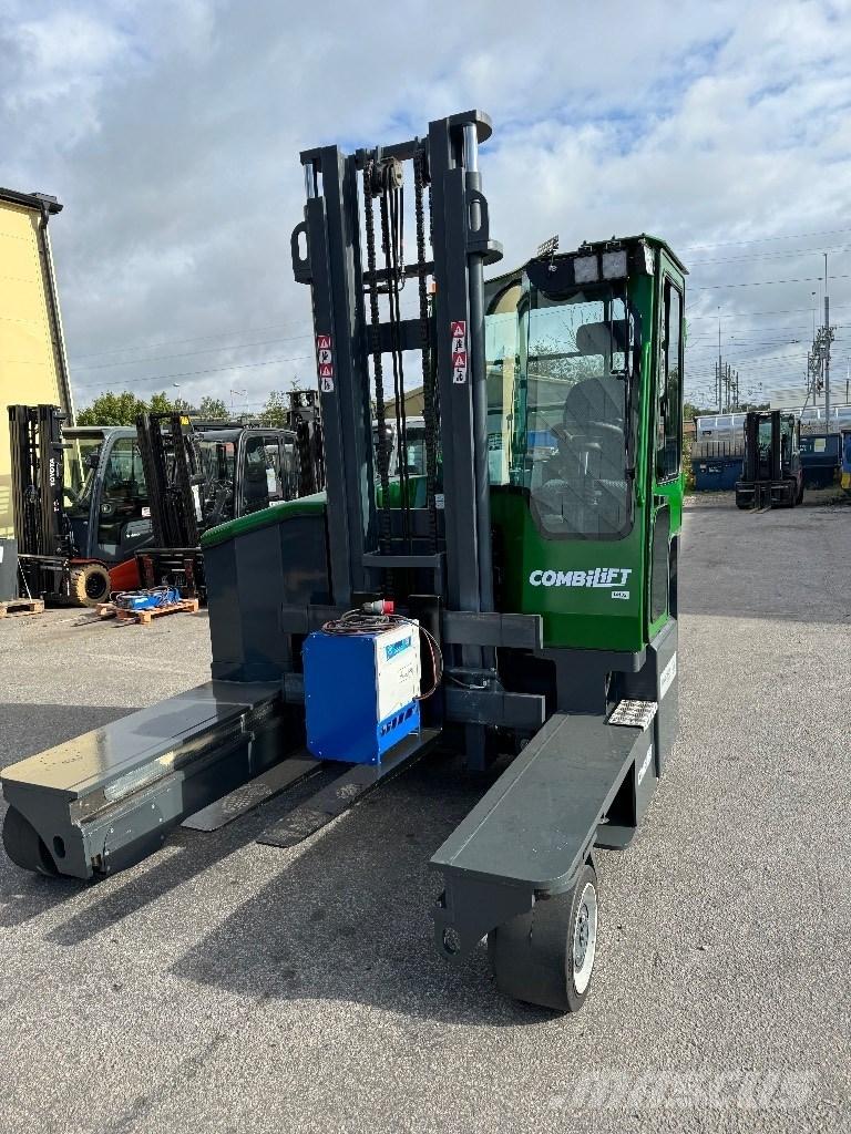 Combilift C4000ET Neljasuuna lükandmastiga tõstukid