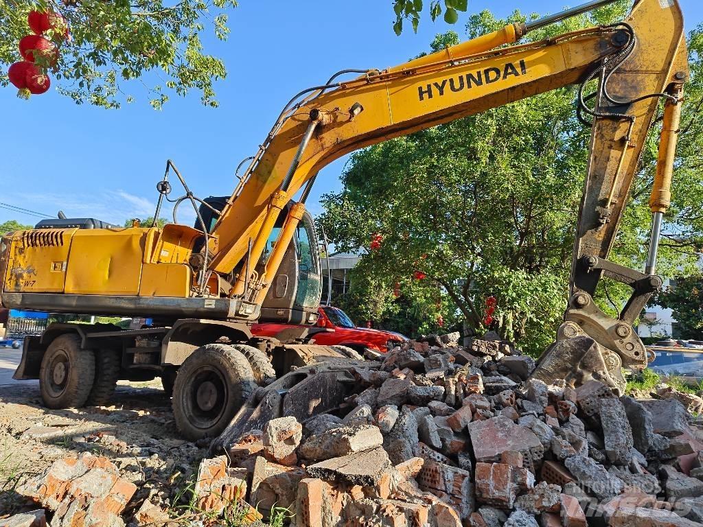 Hyundai Robex 210w-7 Ratasekskavaatorid