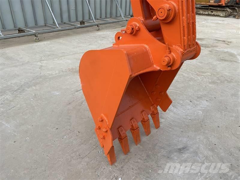 Doosan DH 80 G Roomikekskavaatorid