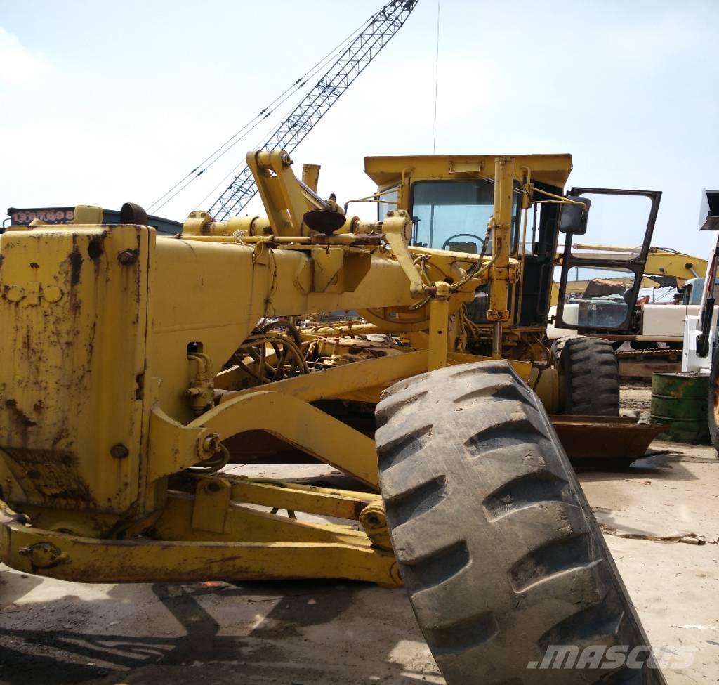 Komatsu GD 705 A-4A Greiderid