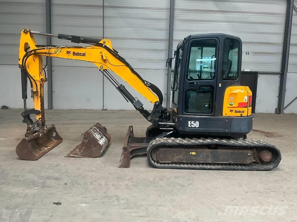 Bobcat E 50 EM Miniekskavaatorid < 7 t