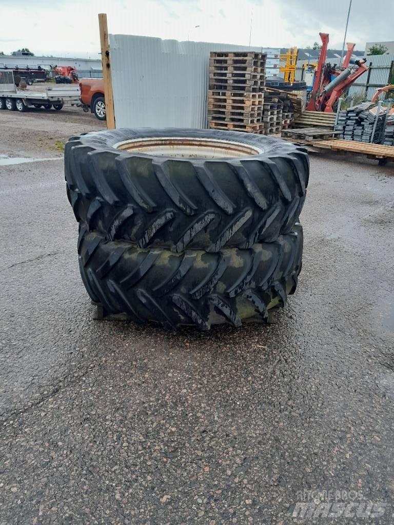 Michelin 540/65R38 Rehvid, rattad ja veljed