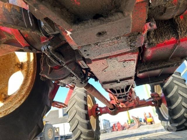 International 955 A Traktorid