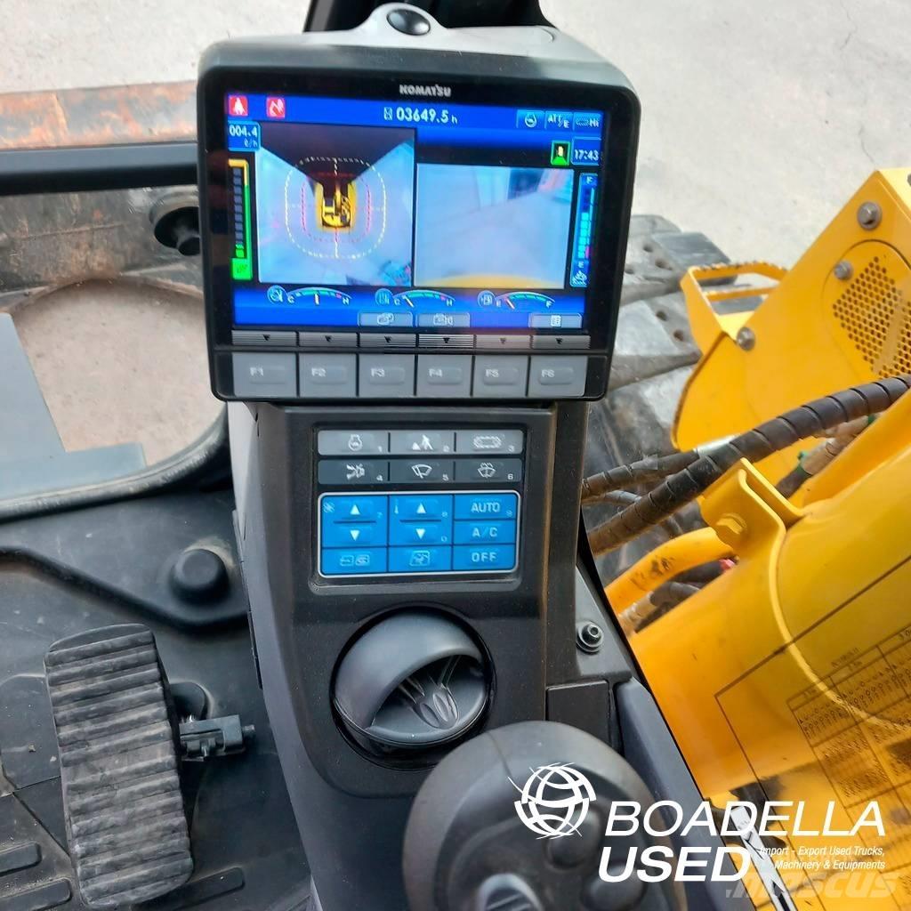 Komatsu PC 138 US Roomikekskavaatorid
