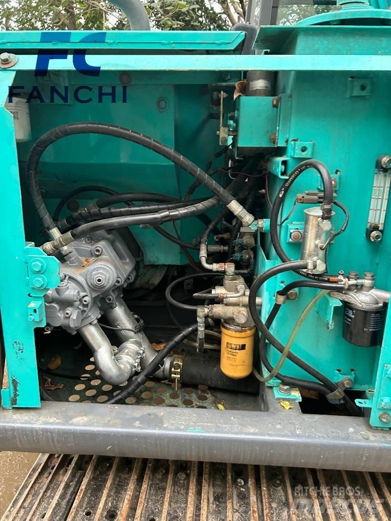 Hitachi ZX 70-3 Roomikekskavaatorid