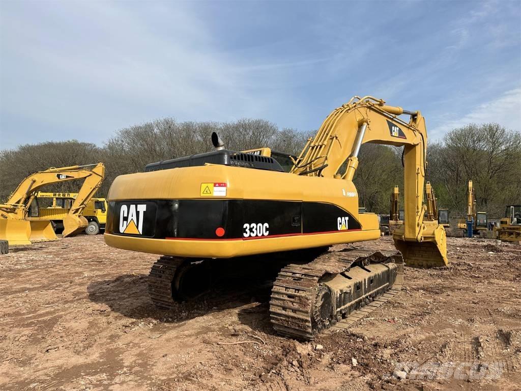CAT 330C Roomikekskavaatorid