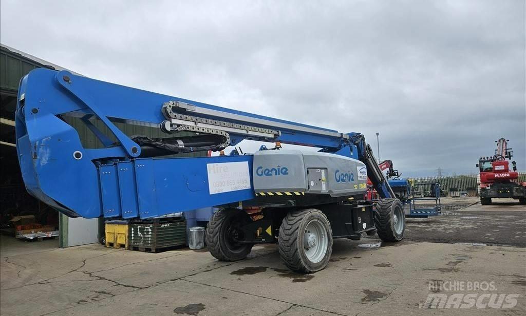 Genie ZX 135/70 Iseliikuvad poomtõstukid