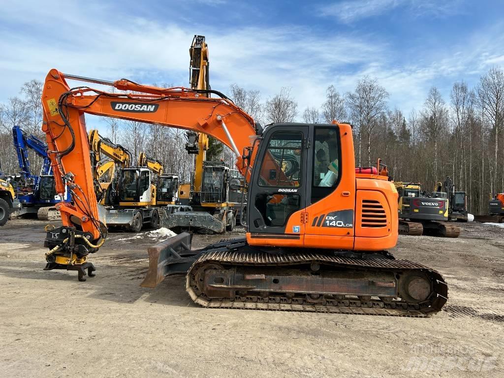 Doosan DX 140 LCR-3 Roomikekskavaatorid