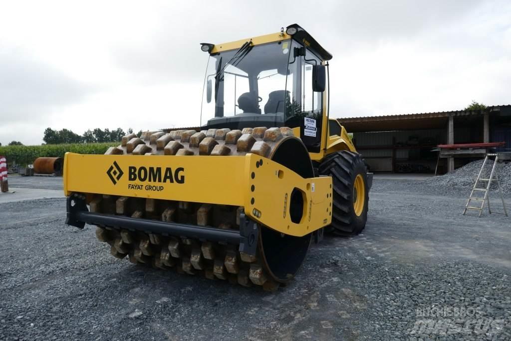 Bomag BW 213 PDH-5 Pinnasetihendajad