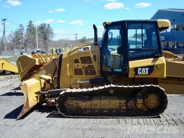 CAT D 4 K 2 XL Roomikekskavaatorid