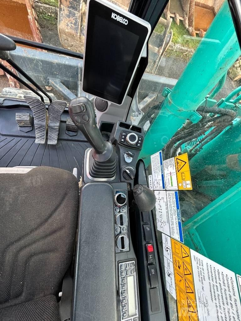 Kobelco SK 140 SR LC Roomikekskavaatorid