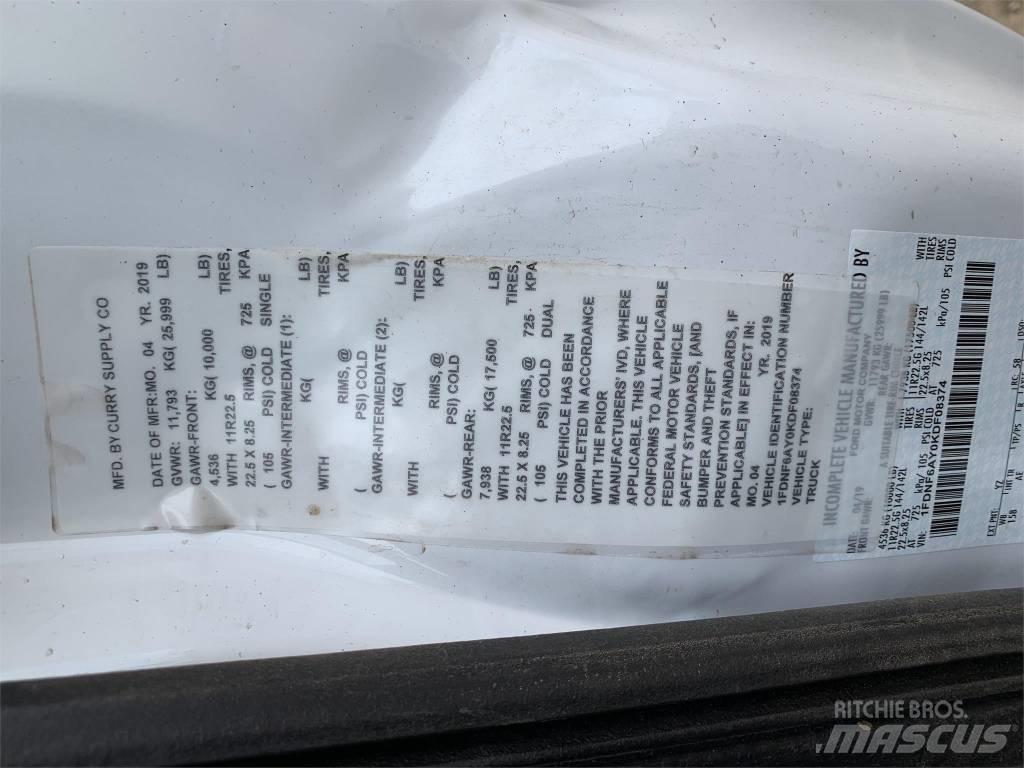 Ford F 650 XL SD Veepaagiga autod