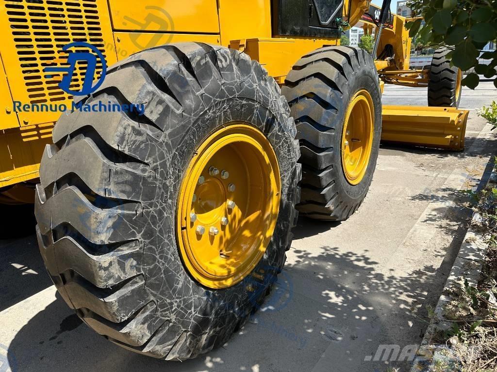 CAT 140H Greiderid