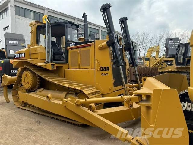 CAT D 8 R Buldooserid