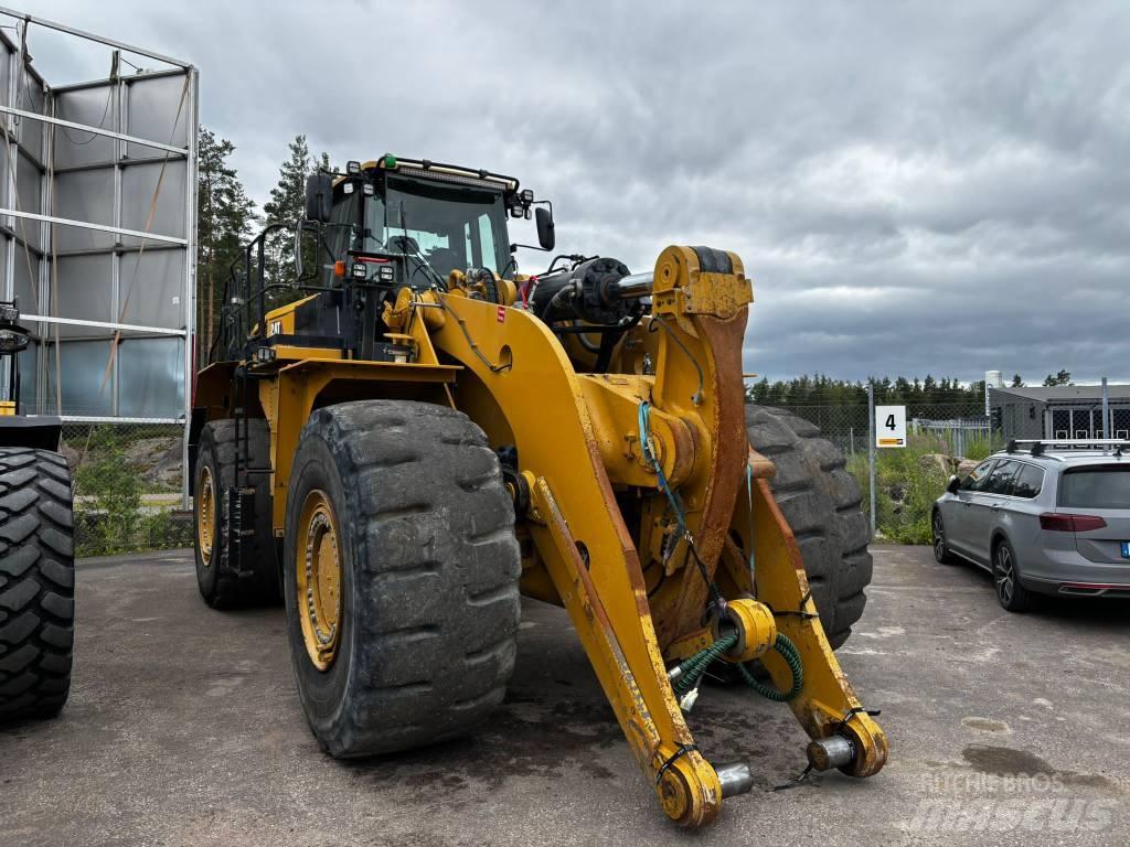 CAT 988K XE Rataslaadurid