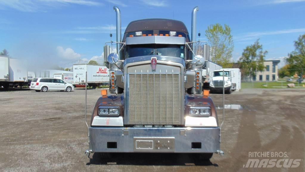 Kenworth W 900 Sadulveokid