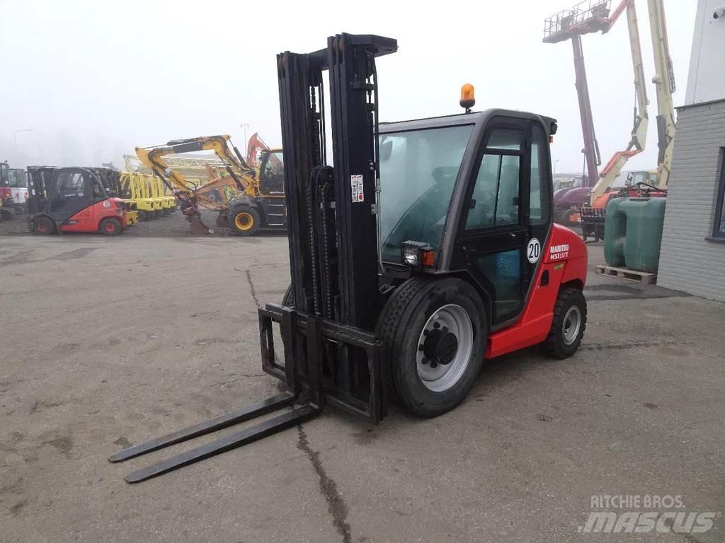 Manitou MSI MSI30T Maastikutõstukid