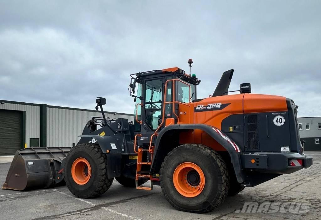 Doosan DL 320-7 Rataslaadurid
