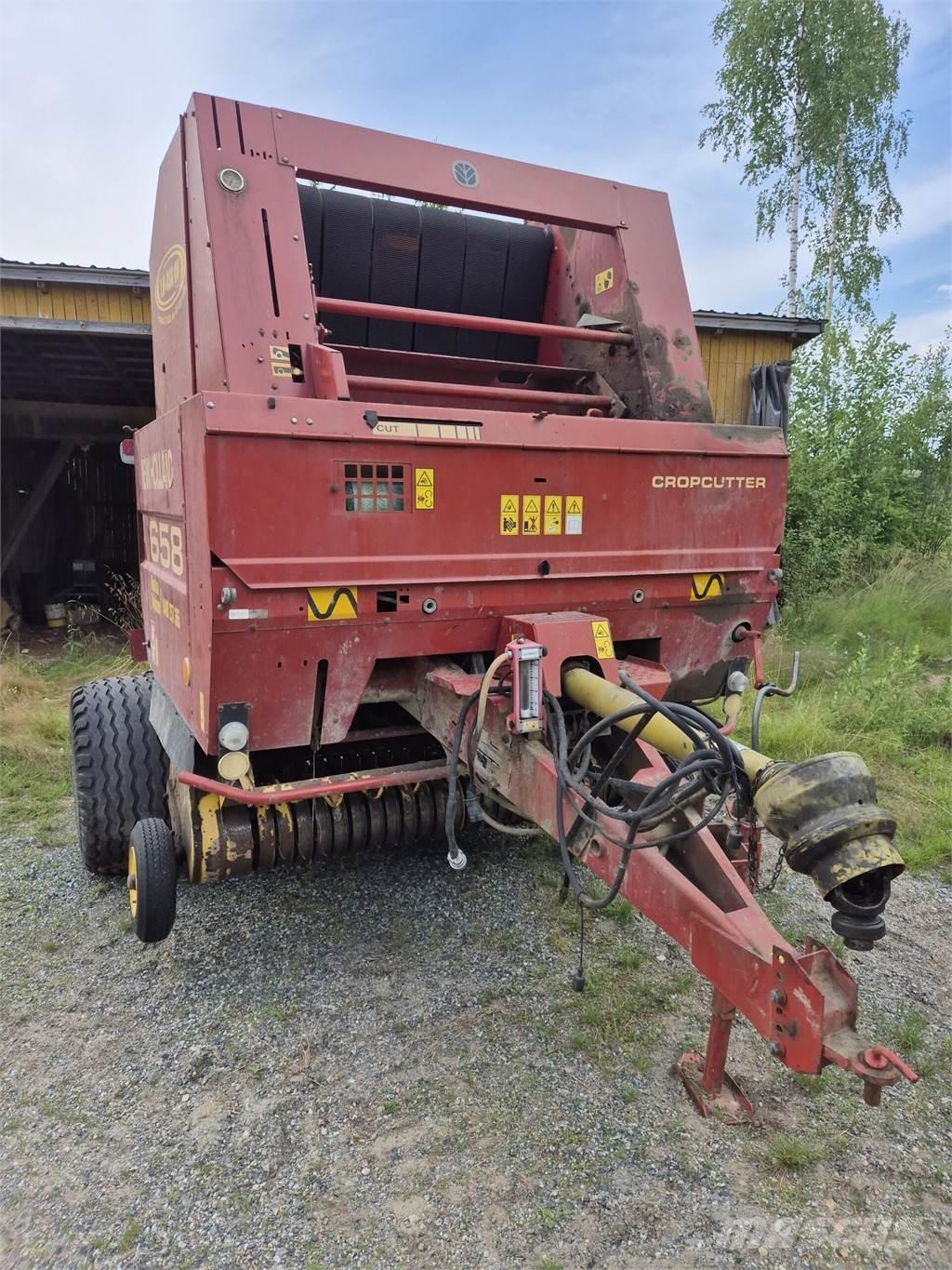 New Holland 658 Ruloonpressid