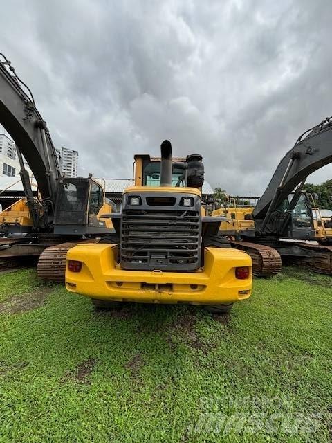 Volvo L 90 F Rataslaadurid