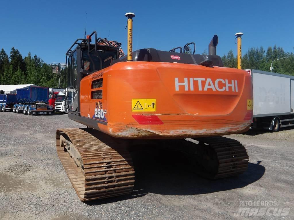 Hitachi ZX 250 LC-6 Roomikekskavaatorid