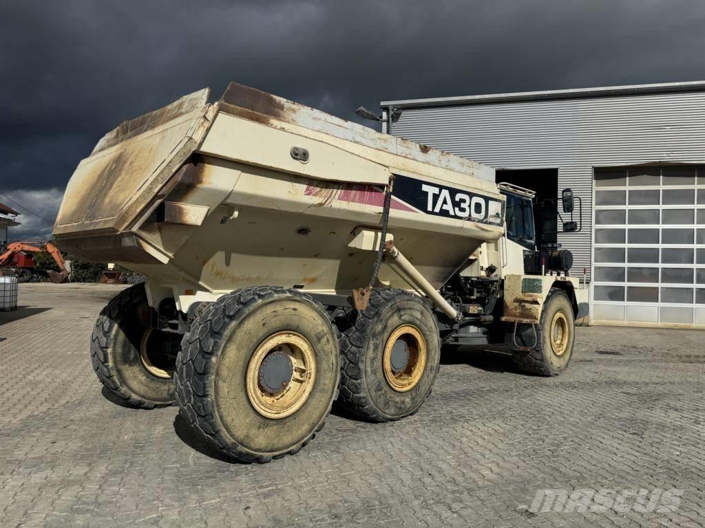 Terex TA 30 Liigendraamiga pinnaseveokid
