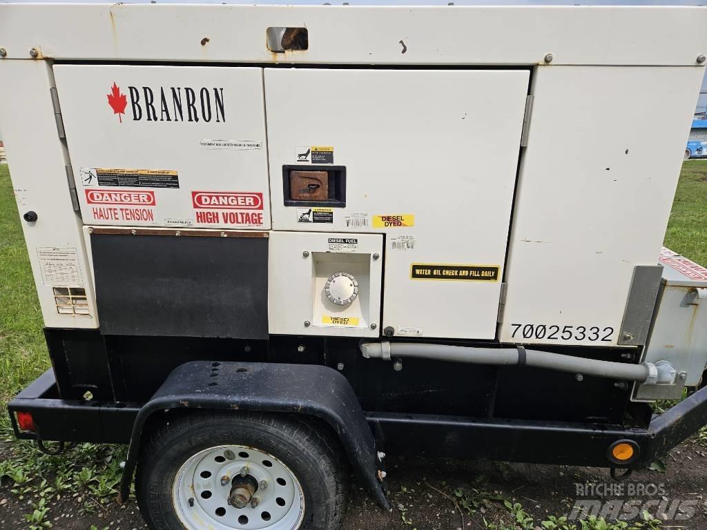 MultiQuip DCA 25 KVA Diiselgeneraatorid