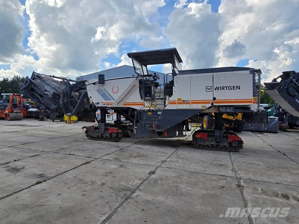 Wirtgen W220 Asfaldi külmfreesimise masinad
