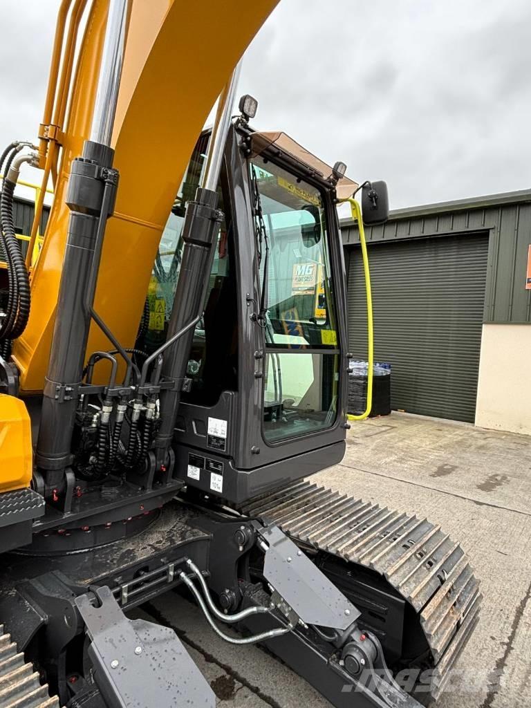 XCMG XE135E Roomikekskavaatorid