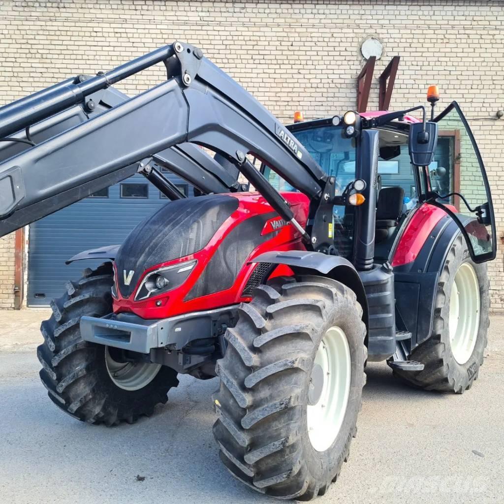 Valtra T 174 Traktorid
