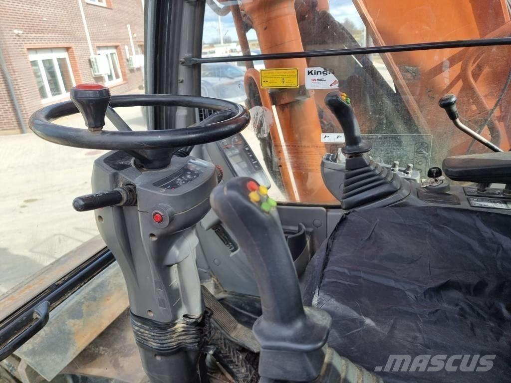 Hitachi ZX 160 W Ratasekskavaatorid