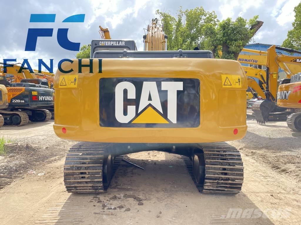 CAT 320 D Roomikekskavaatorid