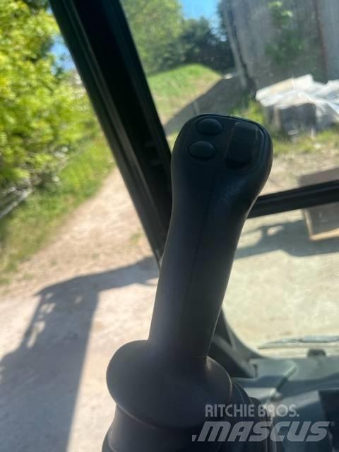CAT 312 E Roomikekskavaatorid