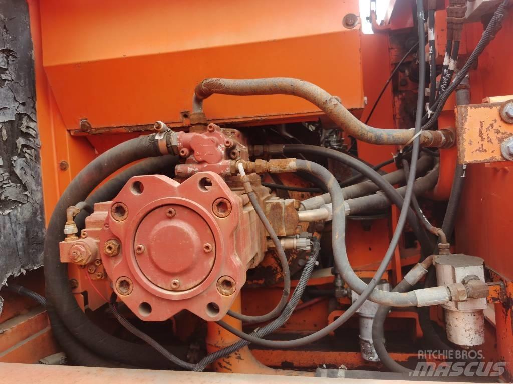 Doosan DH 210 W-7 Ratasekskavaatorid