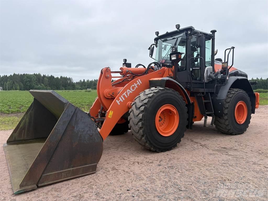 Hitachi ZW 220-6 Rataslaadurid