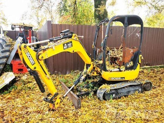 JCB 8025 ZTS  chair Kabiinid